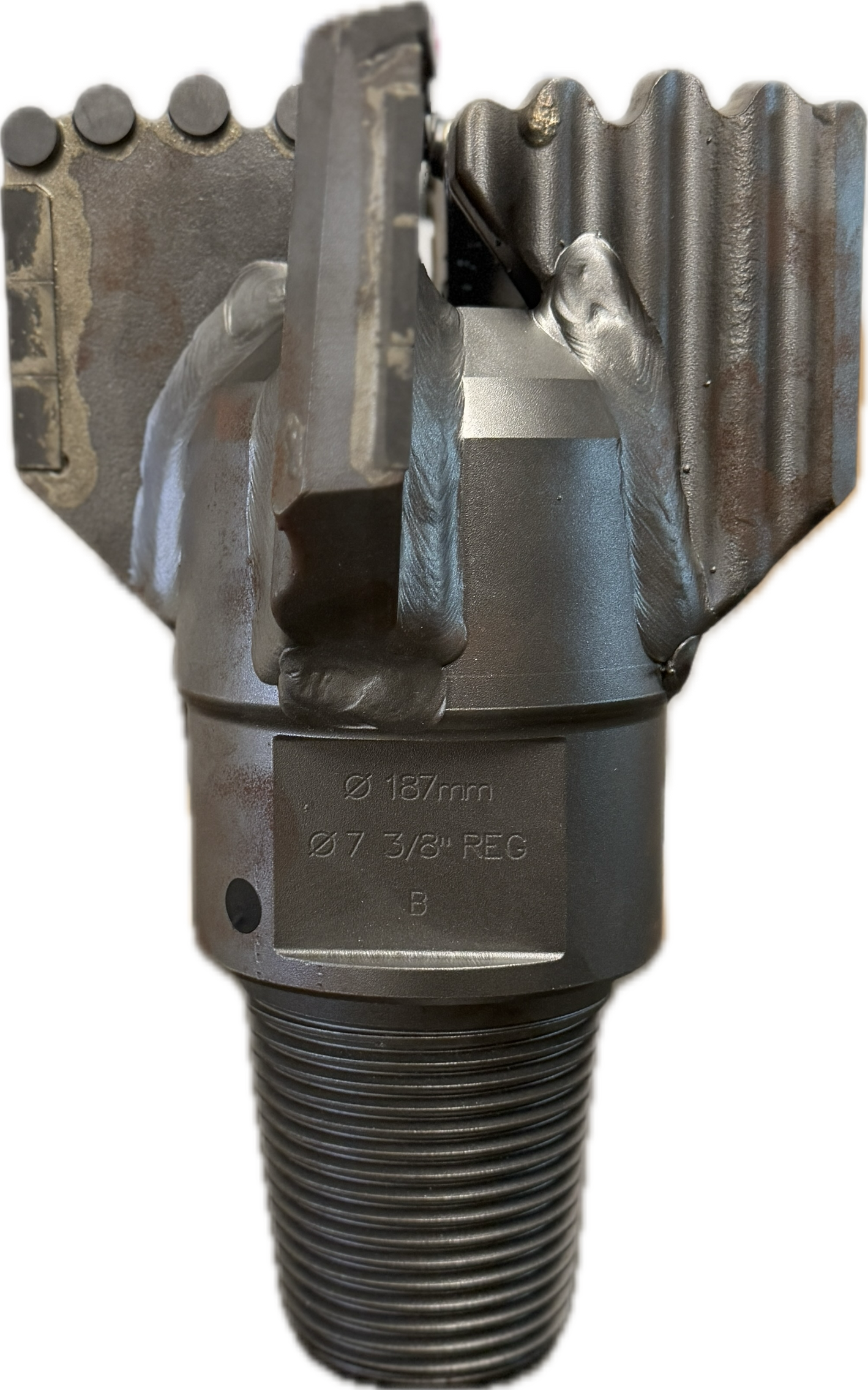 PDC 187 (7 3/8") 4 ailes 3 1/2" API-Reg SPIBO