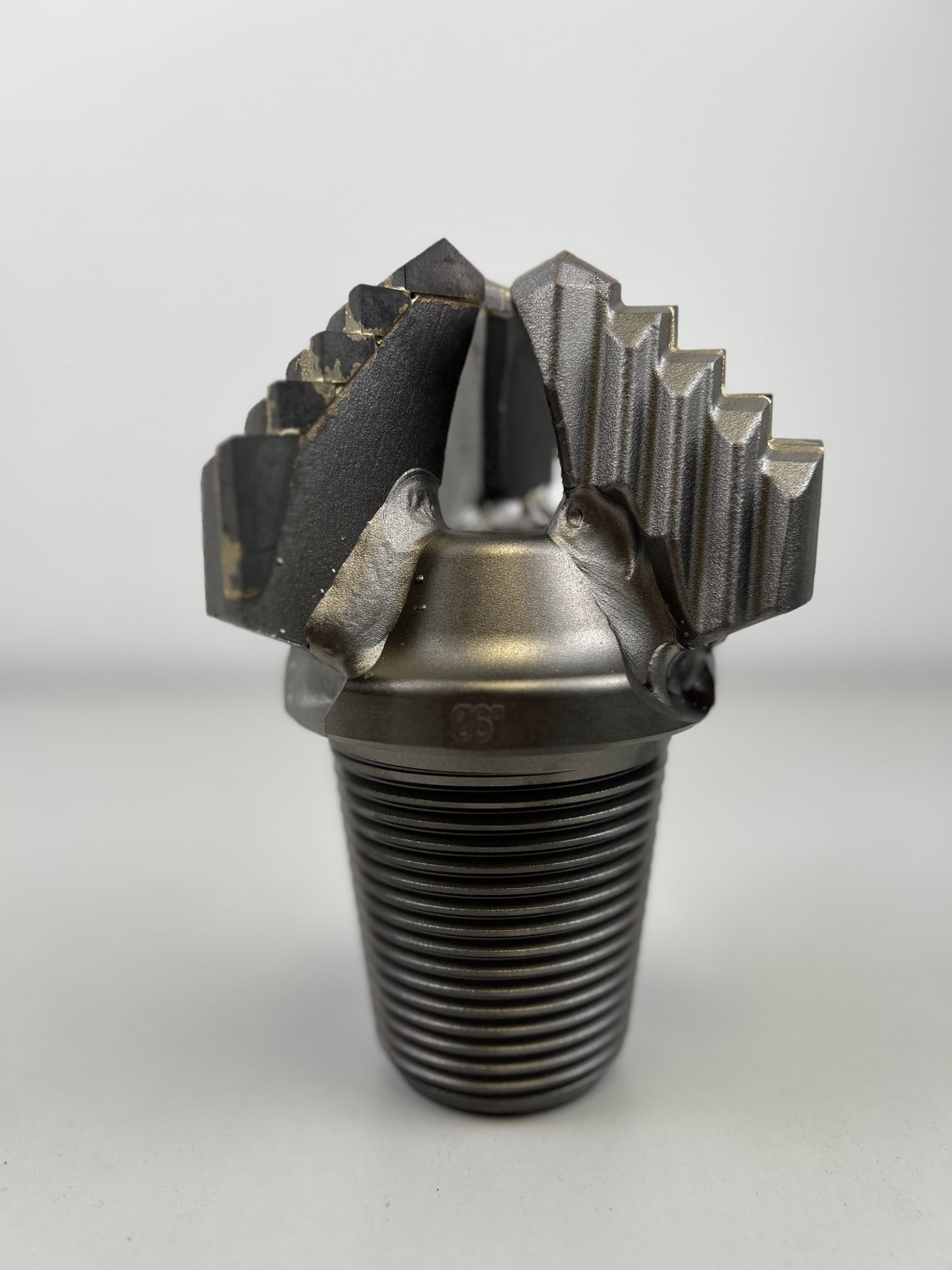 Burin étagé avec 3 1/2" API reg. SPIBO